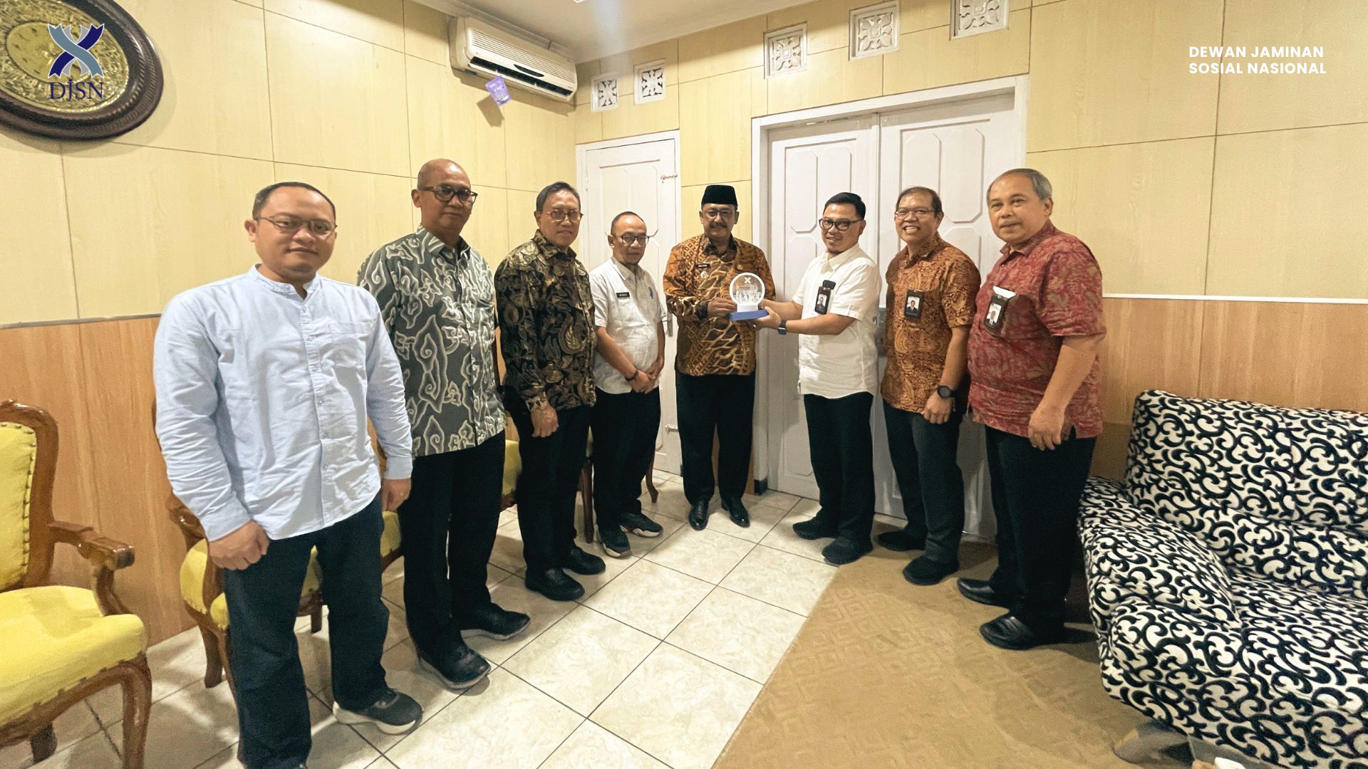 DJSN Gelar Audiensi Bersama Bupati Sukabumi Terkait Tindak Lanjut Hasil Temuan Monev Penonaktifan Peserta PBI JKN